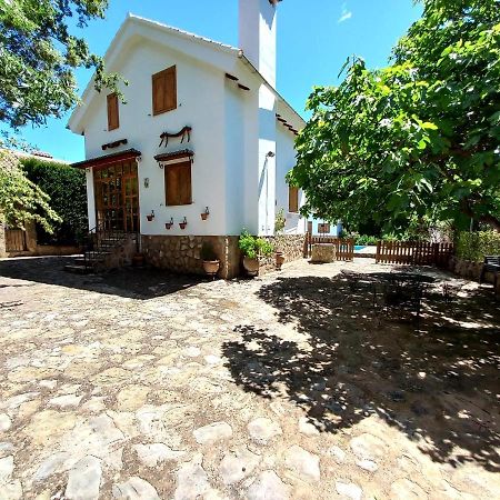 El Refugio De Goriz La Iruela Exterior foto