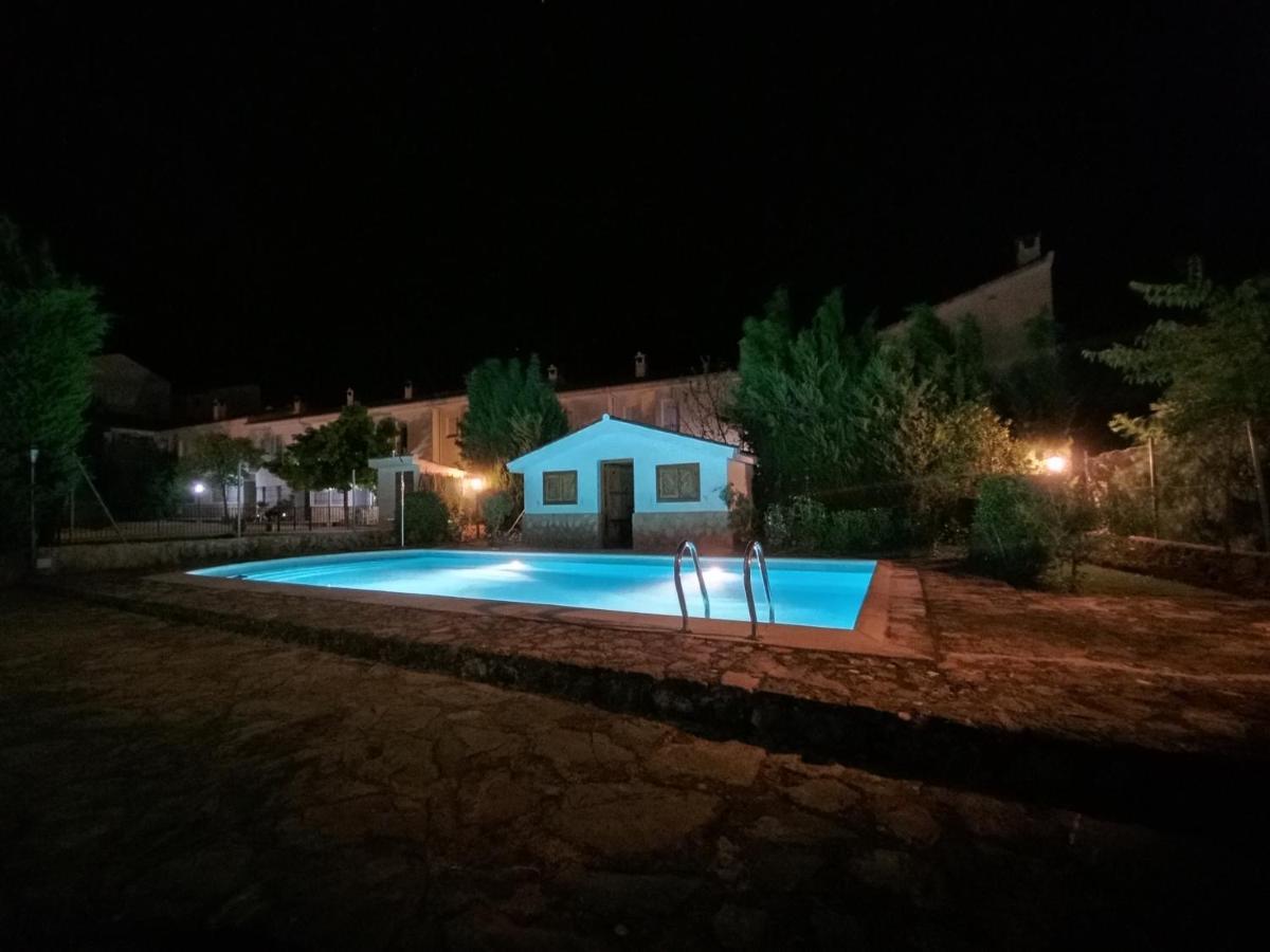 El Refugio De Goriz La Iruela Exterior foto